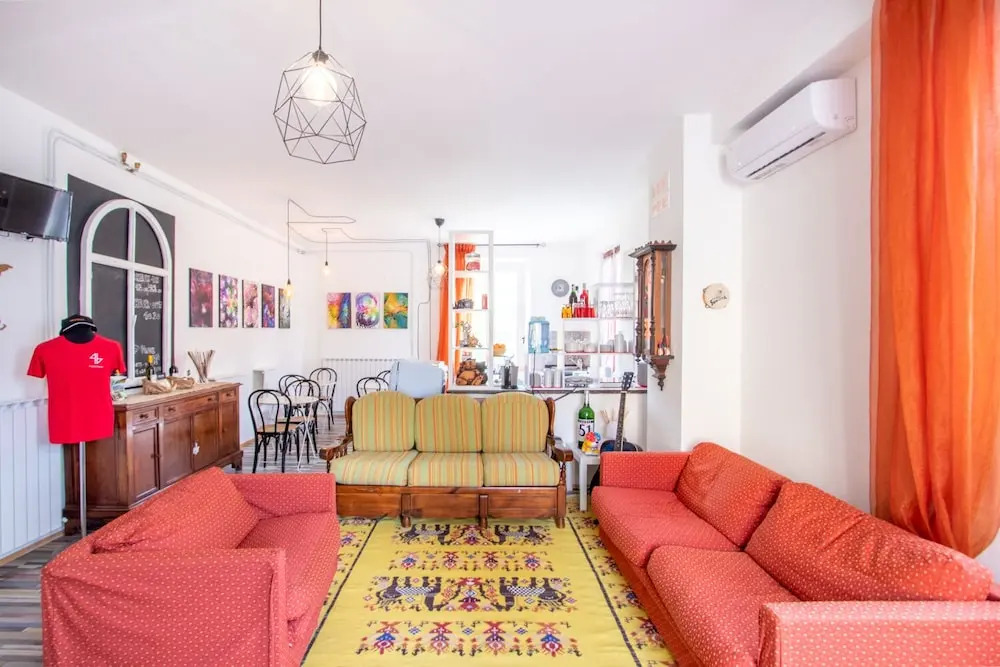 MAISON44 Guesthouse Bar Bistrot