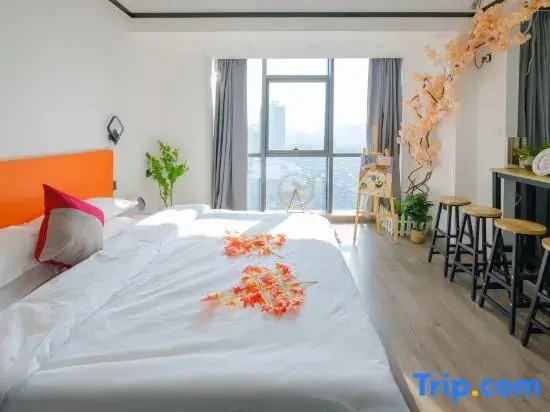 Yongyi Smart Apartment (Nanning Zoo Subway Station Store)