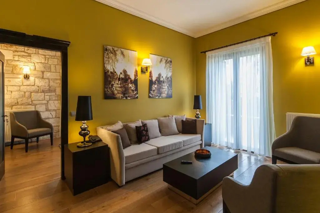 Levidi Suites