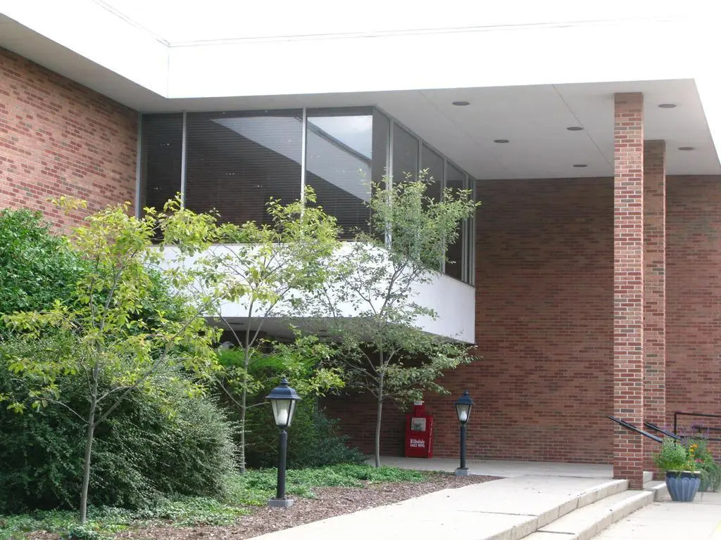 Hillsdale College Dow Hotel and Conference Center