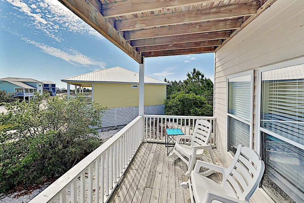New Listing! Spacious Beach W/ Pools & Tennis 5 Bedroom Home