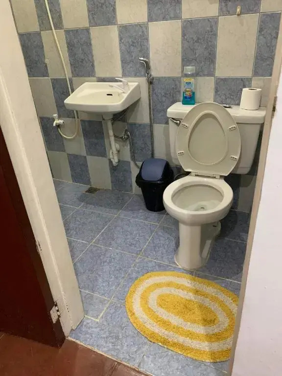 Jiji's Hostel
