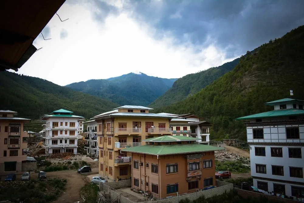 Lhaki Yangchak Residency