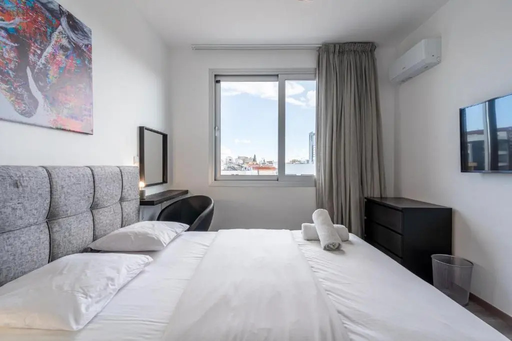 Sunflower 1-Bedroom Apartment in Larnaca