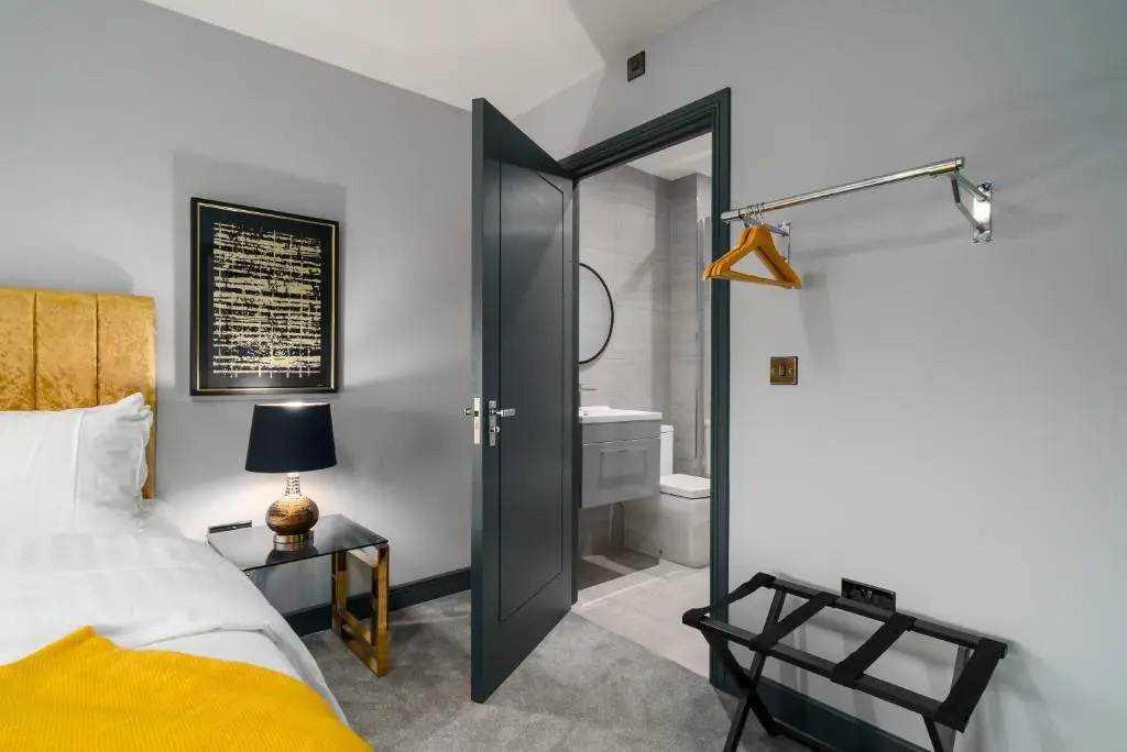 Luxe Apartments, The Moorwell, Secure Parking, - 10mins Cardiff City Ctr