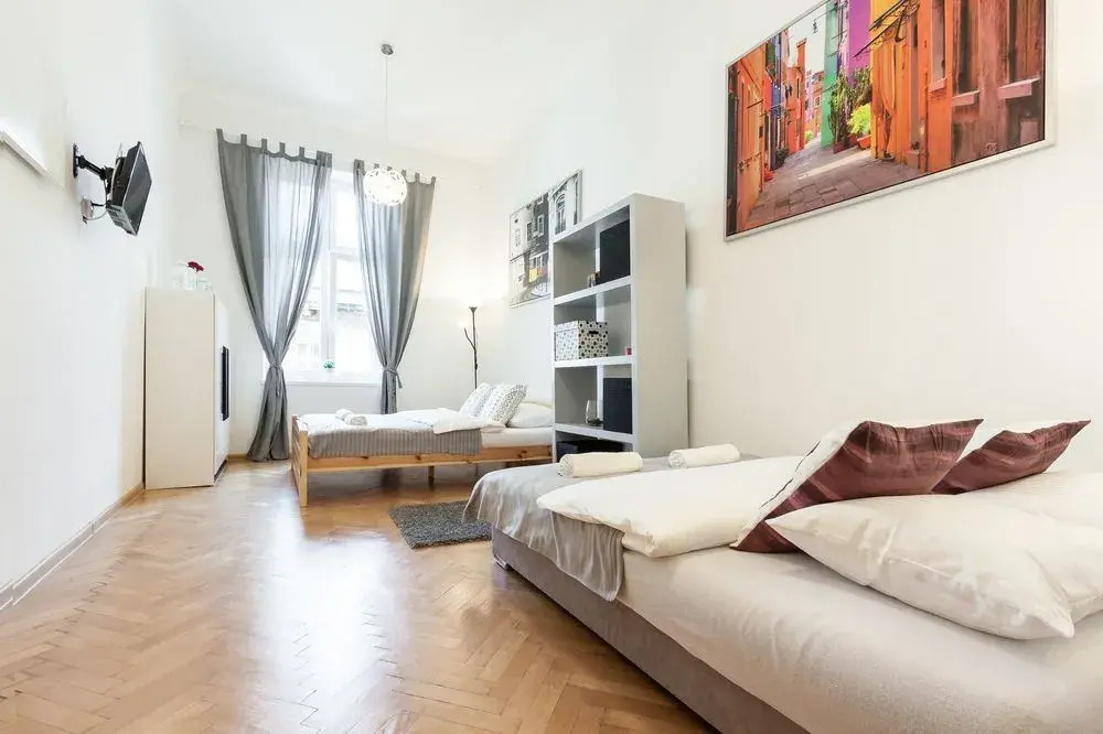 4U Apart close to the Main Station