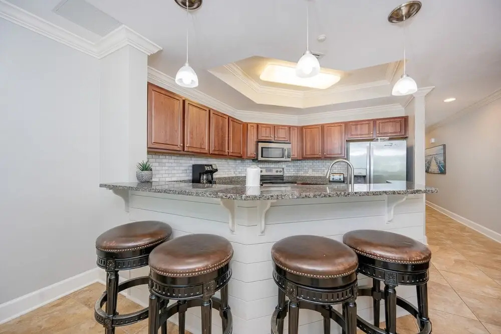 The Oasis 1712 Formerly Phoenix West Ii 1712 4 Bedroom Condo