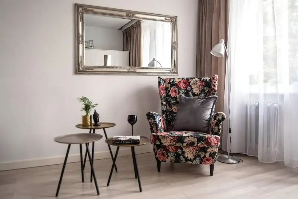 P&O Apartments Corazziego Metro Ratusz
