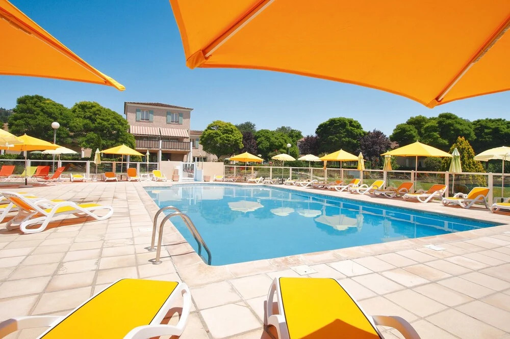 Le Champ dEysson Aparthotel
