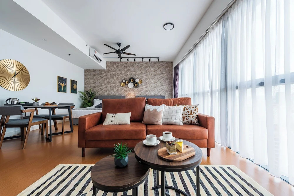 4Pax Studio with Magnificent View PJ SS2