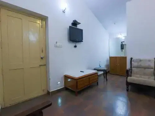 Valley View Studio Adasholai by OYO Rooms