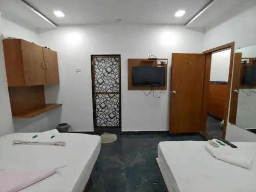 Hotel Balaji Residency