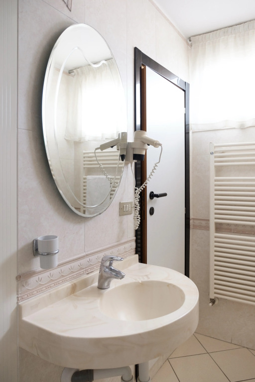 Hotel Junior by OasiGroup Hotels