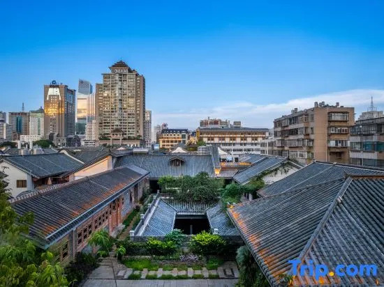 Kunming Pillowstone Woyun Boutique Hotel (Nanping Pedestrian Street Jinma Bijifang Branch)