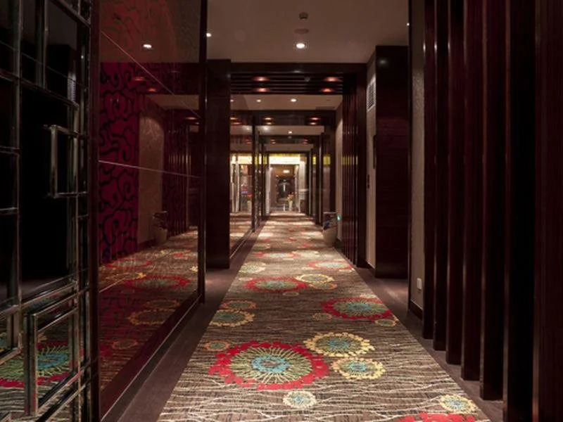 Shun He International Hotel