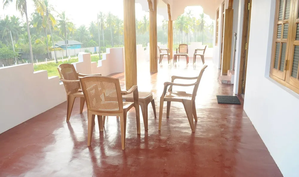Nilaveli Star View Hotel