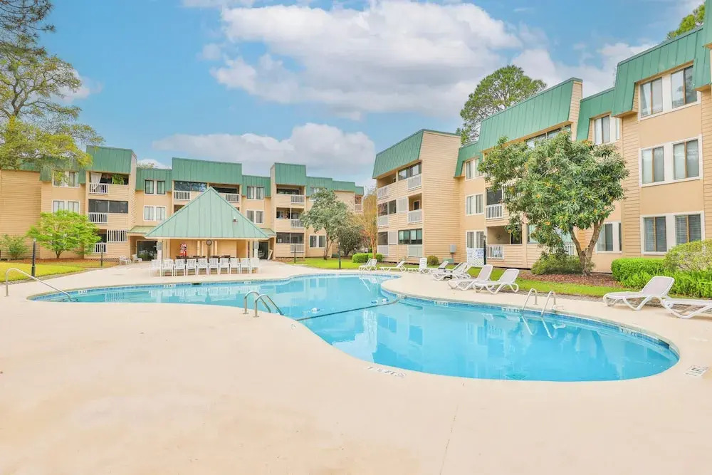 Seaside Bliss Retreat Coastal Condo for 6