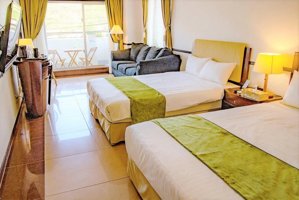Dot Hotel Yanbaru