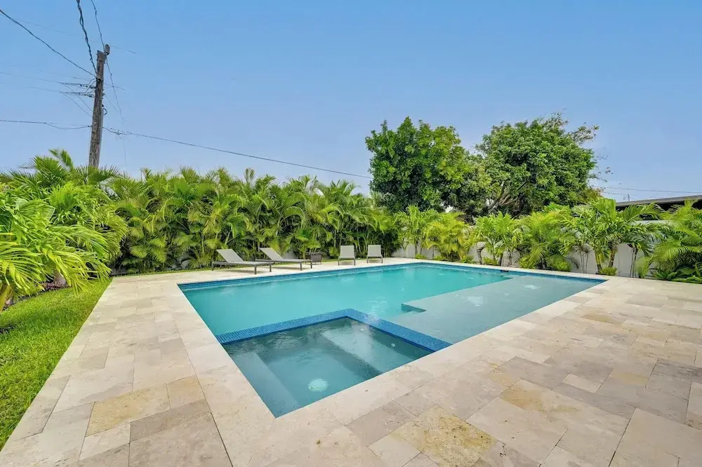 Walk to Beach: Getaway w/ Pool in Naples!