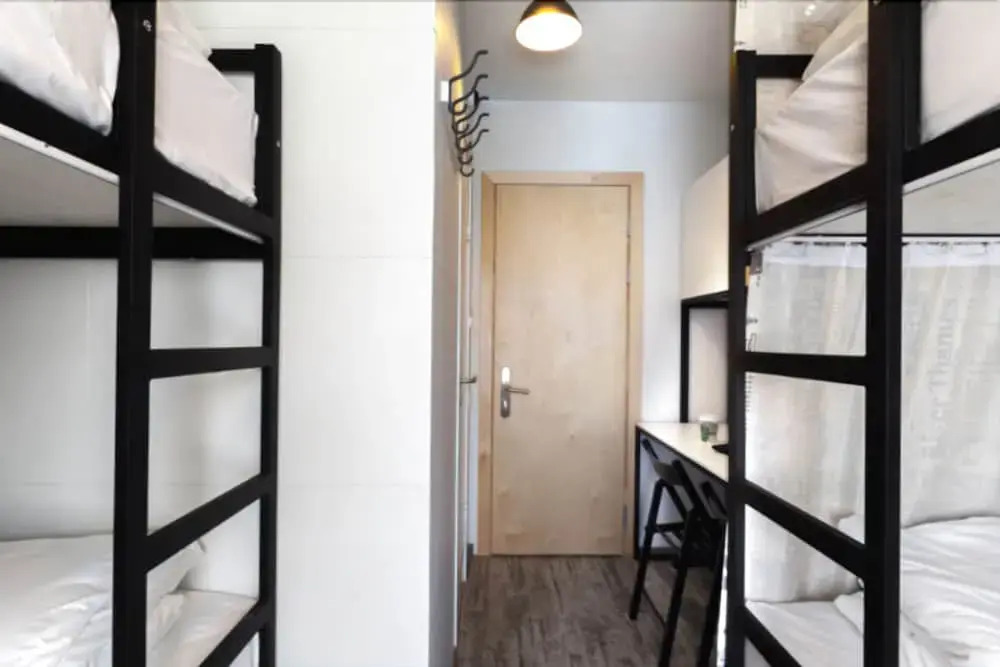 Extra Hostel