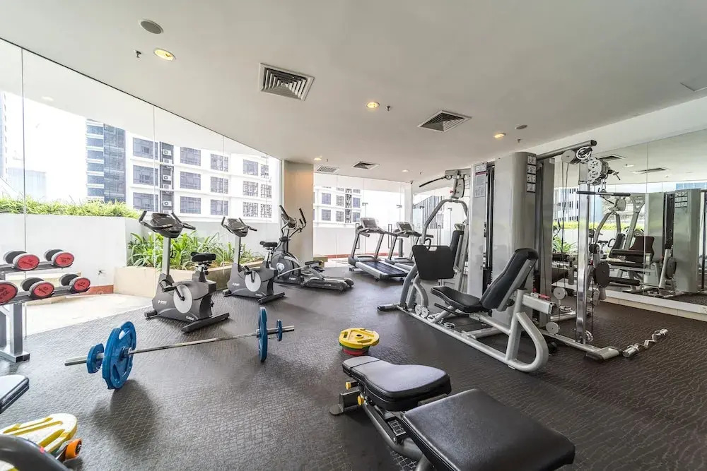 OYO Home 89446 Amazing 2 Bedroom Crest