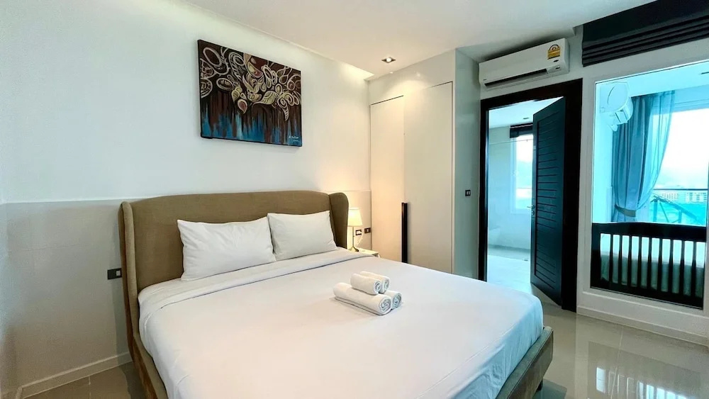 Emerald Terrace Patong