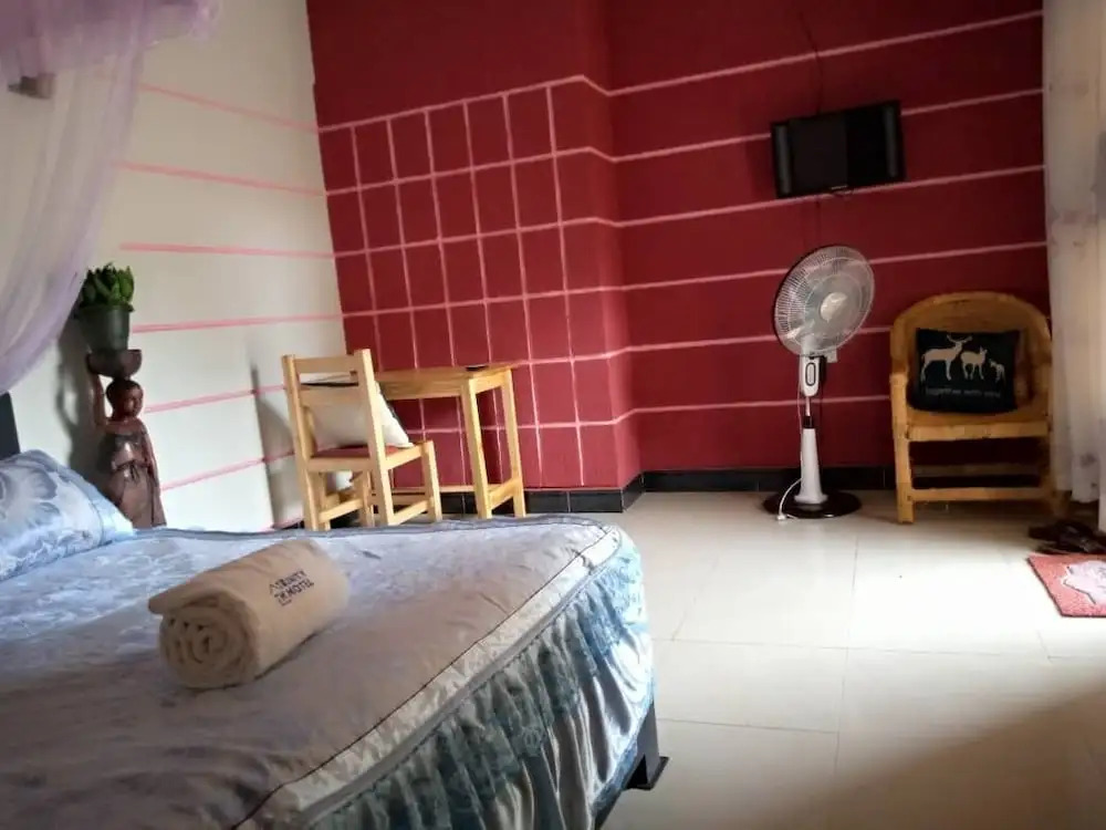 Trinity Motel Entebbe