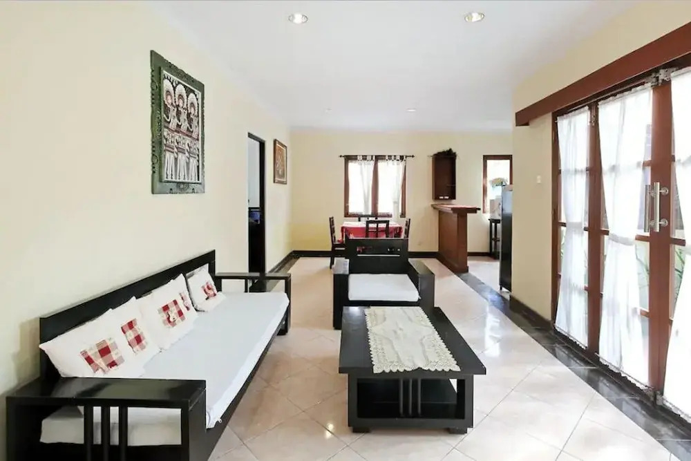Puri Bendesa Villa
