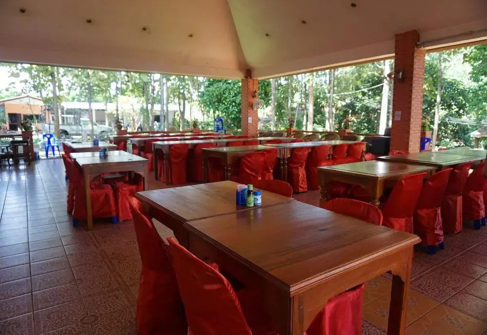 Phrom Prathan Resort