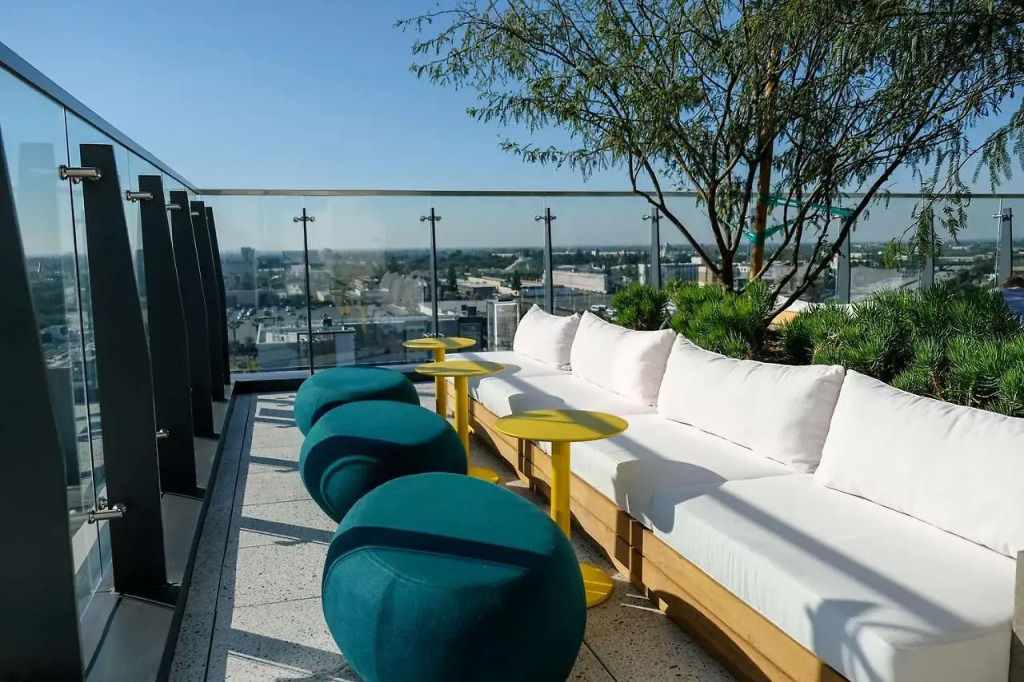 The Viv Hotel, Anaheim, a Tribute Portfolio Hotel