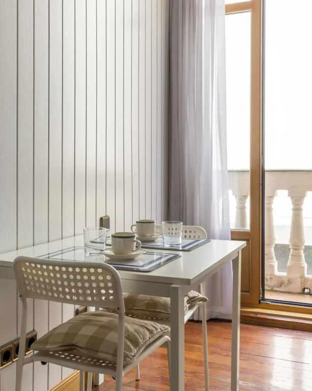 Ayala apartment by People Rentals