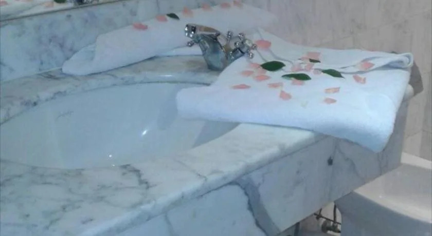 Hôtel Rania Belmadina