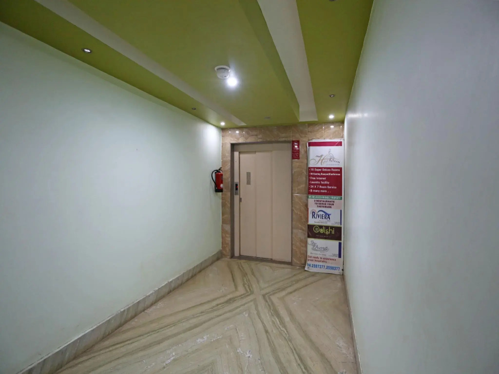 OYO Flagship 2338 Hotel Choice inn