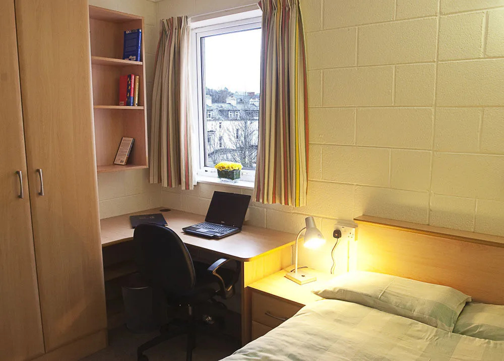 Castlewhite - UCC Summer Beds