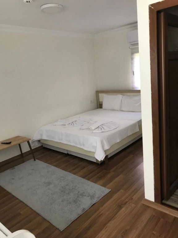 Flat With Pool Surrounded by Nature in Konyaalti