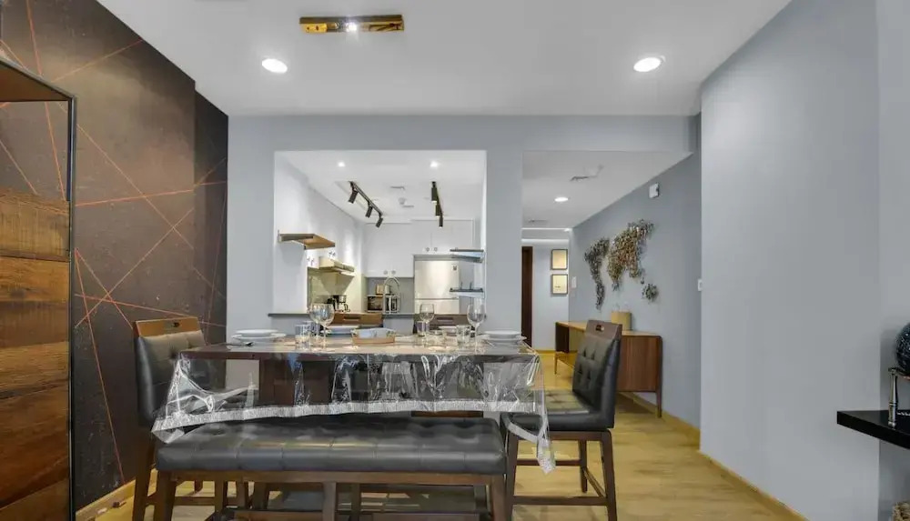 Manzil - Stylish 2BR nr Metro Station Al Jaddaf