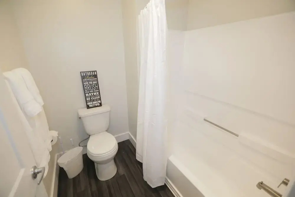 Hollywood Central Suites