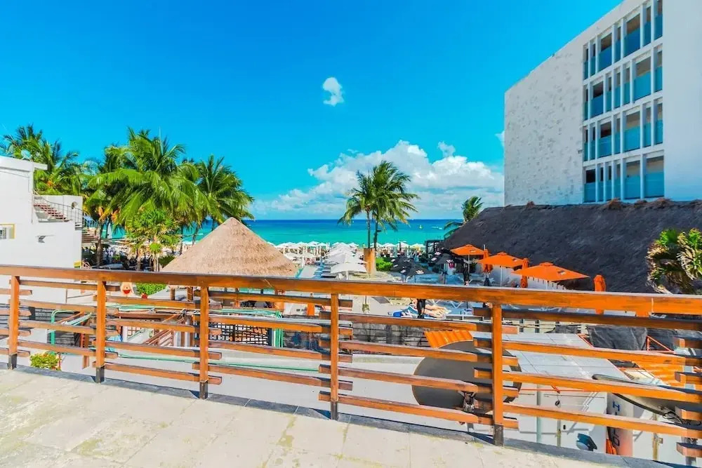 Beachfront Penthouse With Private Pool, Amazing!