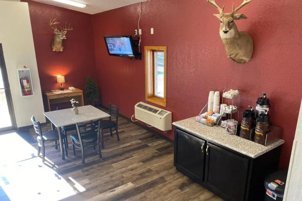 Glendive Lodge