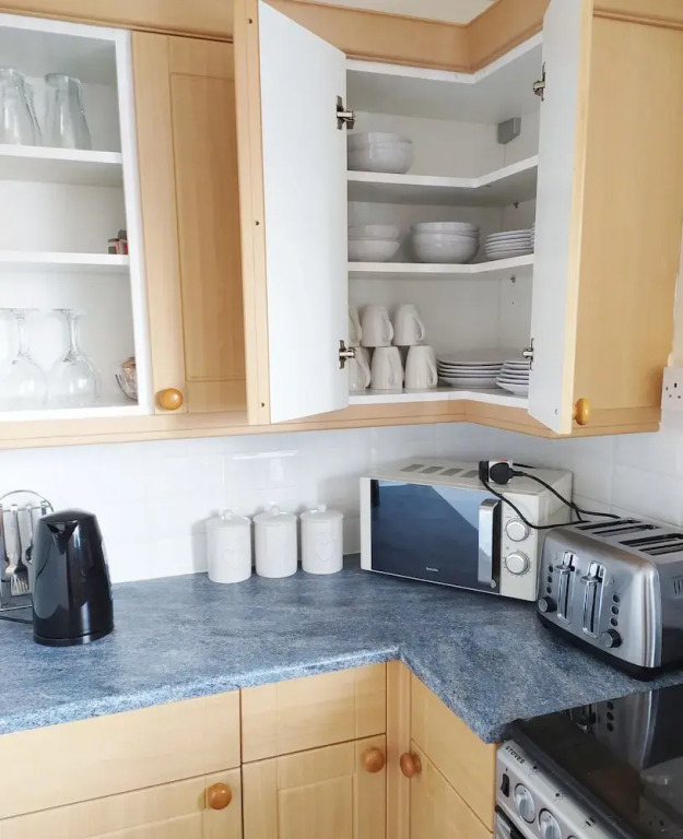 Comfort Lodge - M6 J10 Contractors