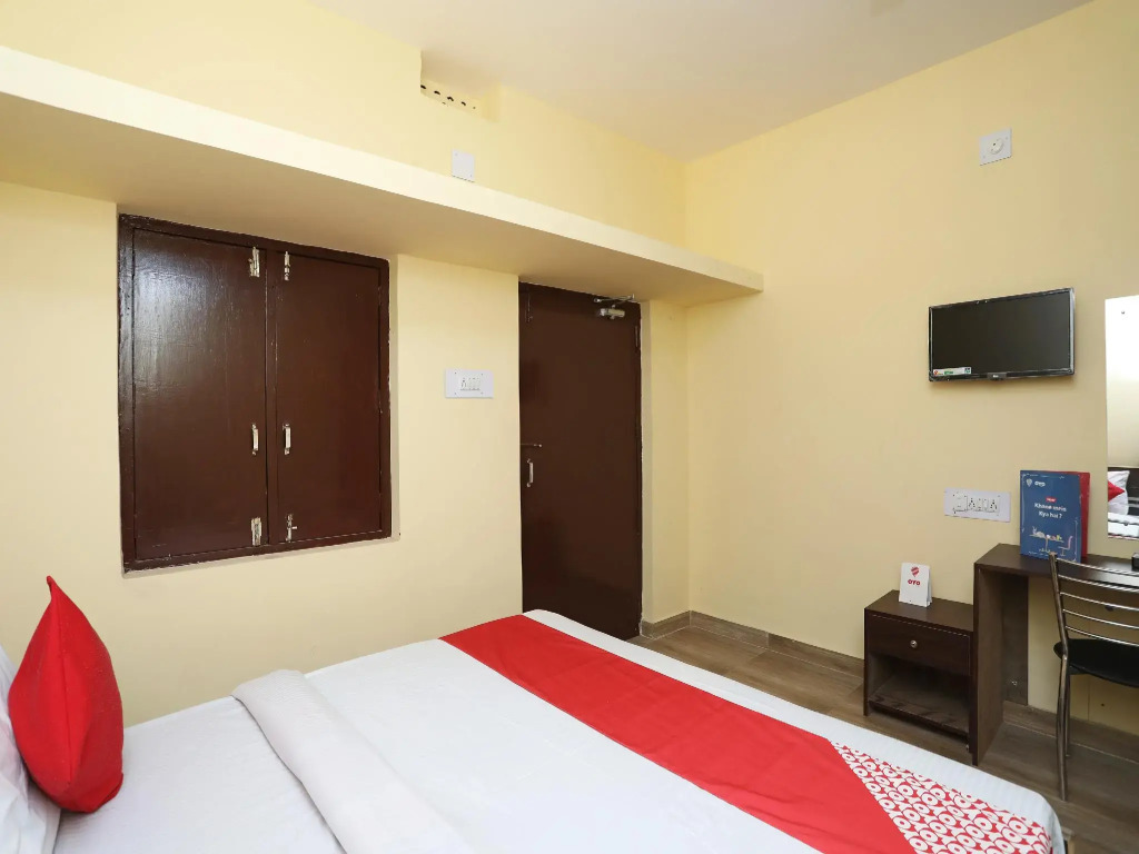 OYO Flagship 23024 Hotel Cinnamon