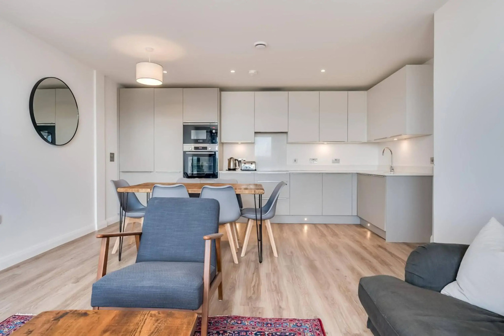 Modern Ground Floor Duplex Apartment