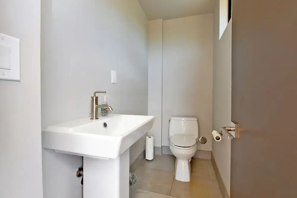 Hale Nui 2827 - 5 Br Home