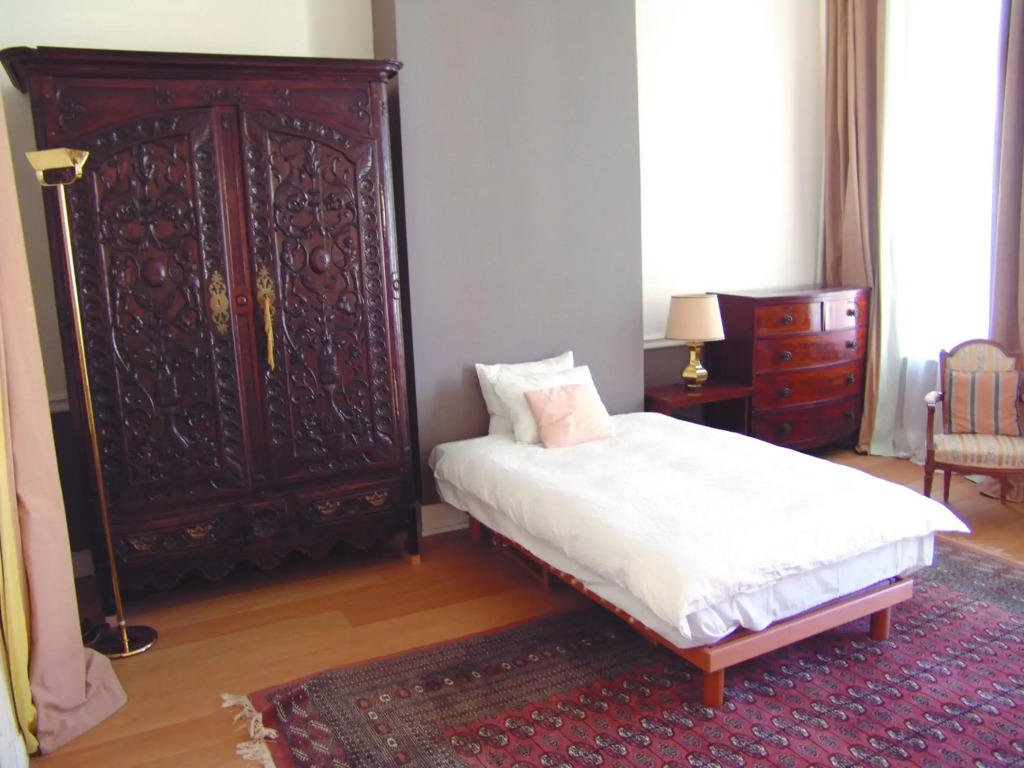 Apartment Brussels Louise Chatelain