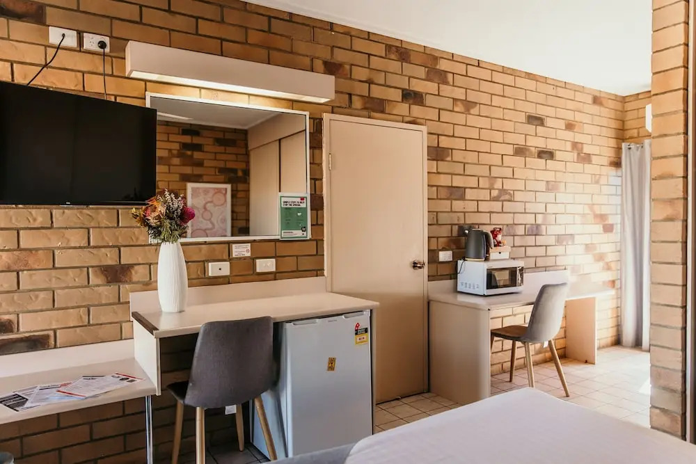 Abacus Motel