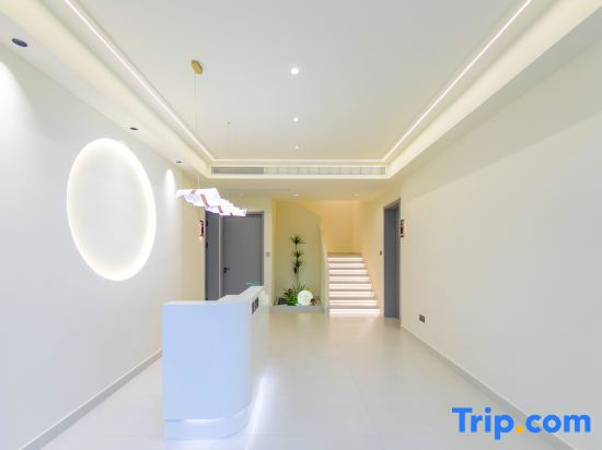 MaxHotel