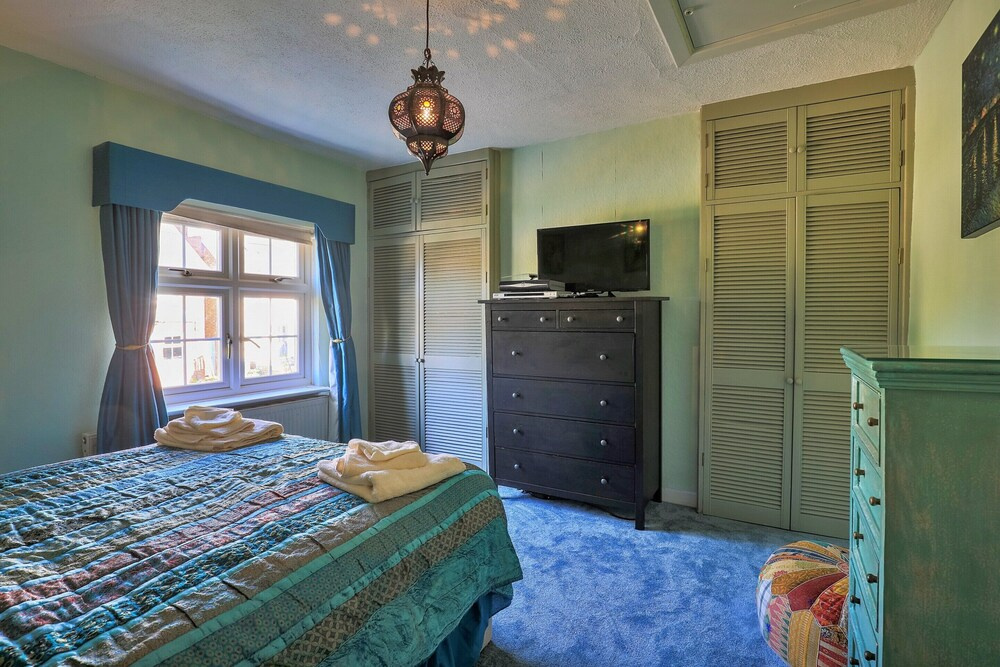 Retreat in Surrey Near Hever Castle