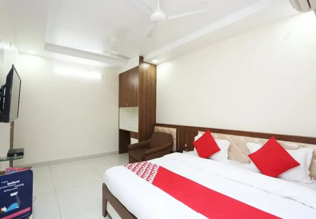OYO 28571 Doodle's Crib Guest House