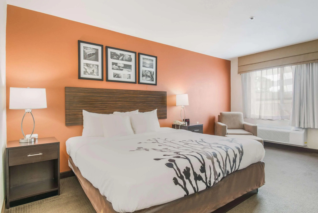 Sleep Inn & Suites Ronks - Lancaster Area