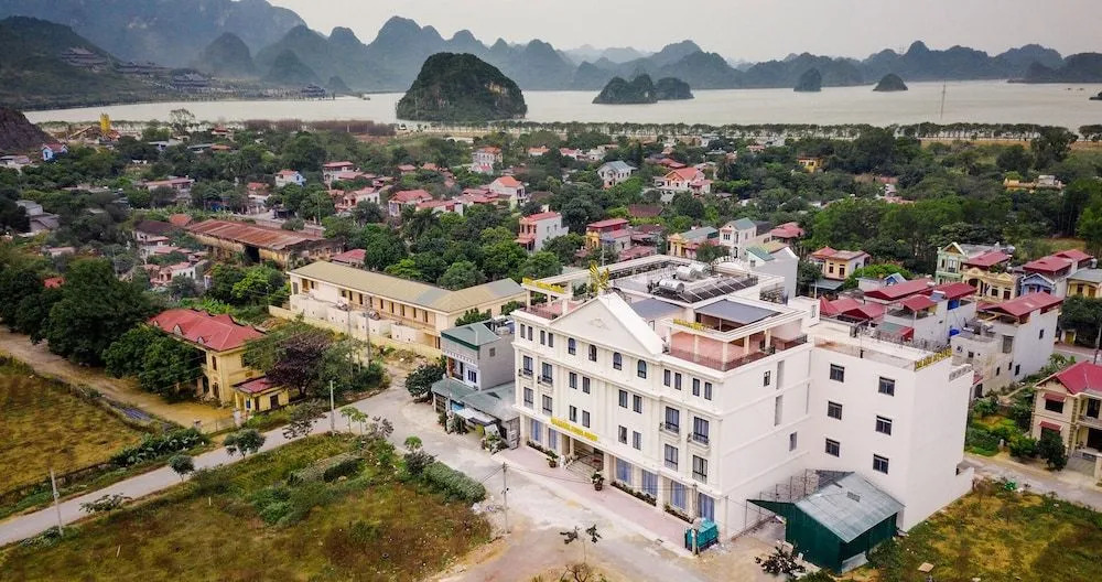 Tam Chuc Complex